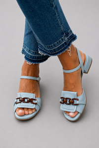 Bleu clair